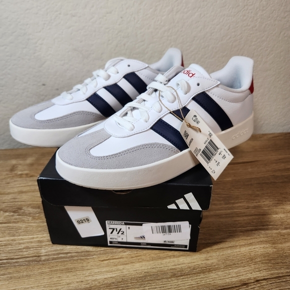 adidas Other - Adidas Men's 7 1/2 White/Black Sneakers IH1228 Berreda LYM029004